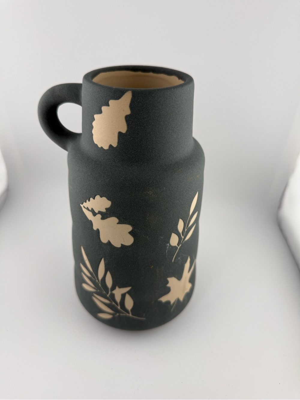 Vintage Pottery Vase w Leaves / Fall